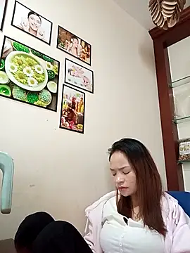    Dorry02    online show from 10-19-25, 04:35