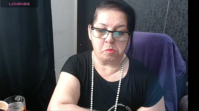 MissSanjanne online show from 01-11-25, 08:43