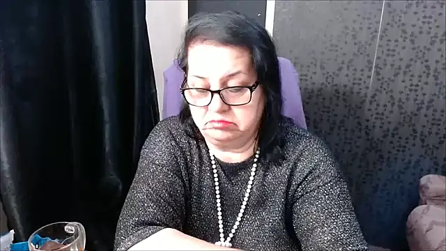 MissSanjanne online show from 01-26-25, 03:59