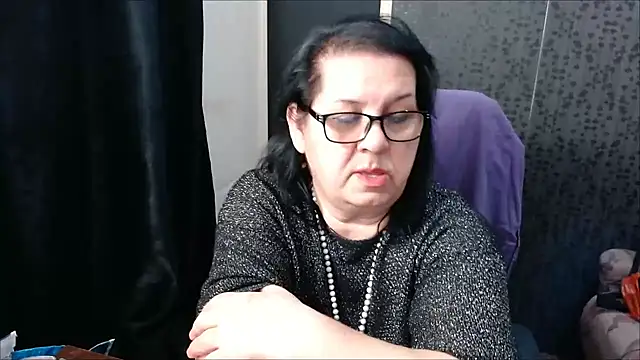 MissSanjanne online show from 01-26-25, 06:59