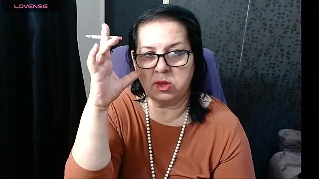 MissSanjanne online show from 01-28-25, 07:32