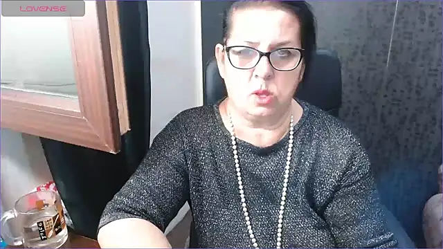 MissSanjanne online show from 09-16-25, 08:10