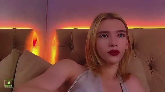 Snapshot of RobertDevine chatting on 11-27-25, 04:42 RobertDevine online show from 11-27-25, 04:42