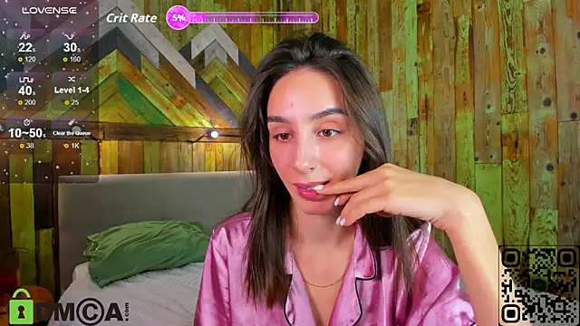 Snapshot of Elliizabeth chatting on 10-01-25, 01:39 Elliizabeth online show from 10-01-25, 01:39