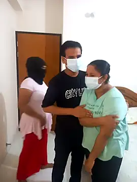 Snapshot of tanvirx90 chatting on 10-07-25, 08:55 tanvirx90 online show from 10-07-25, 08:55