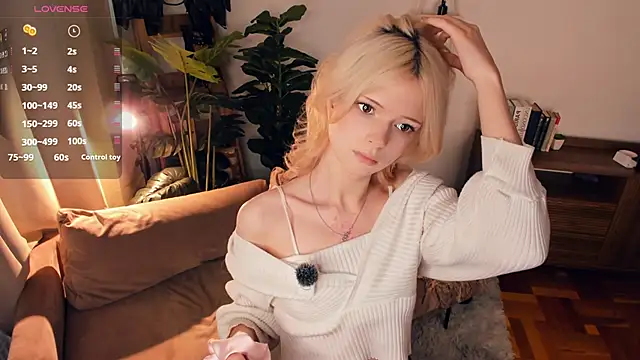 LaureMestler online show from 03-23-26, 08:07