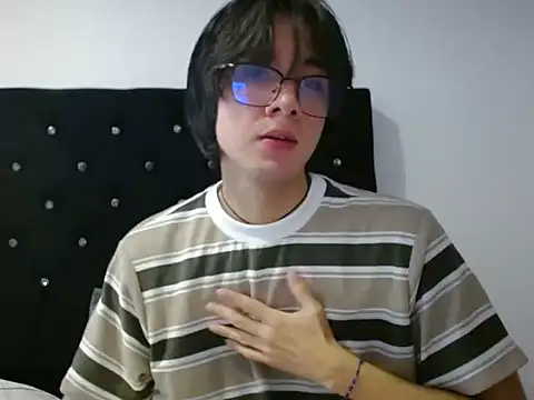 Matti Mendez  online show from 06-11-26, 08:40