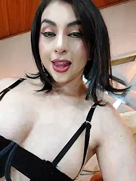 LlianneDiamond1 online show from 10-02-25, 12:17