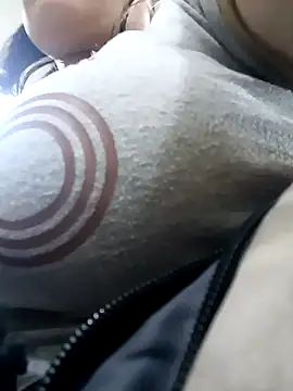 Snapshot of Mia-love-03 chatting on 11-04-25, 09:25 Mia-love-03 online show from 11-04-25, 09:25