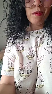 Snapshot of LondonHilton chatting on 03-11-26, 08:48 LondonHilton online show from 03-11-26, 08:48