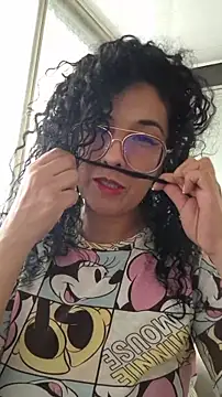 Snapshot of LondonHilton chatting on 03-14-26, 09:20 LondonHilton online show from 03-14-26, 09:20