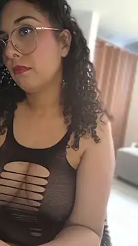 LondonHilton online show from 04-27-26, 07:12