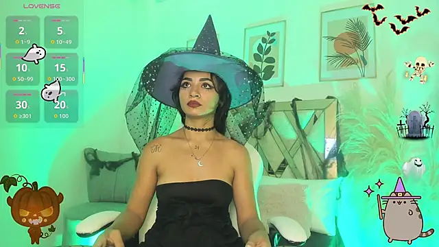 Snapshot of akira_09_ chatting on 10-31-25, 12:28 akira 09 online show from 10-31-25, 12:28