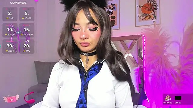 Snapshot of akira_09_ chatting on 11-05-25, 12:49 akira 09 online show from 11-05-25, 12:49