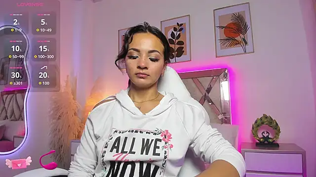 Snapshot of akira_09_ chatting on 11-08-25, 12:16 akira 09 online show from 11-08-25, 12:16