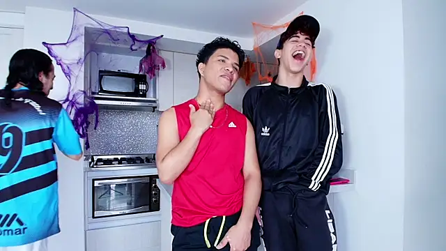 latin naughty boys online show from 10-19-25, 09:59