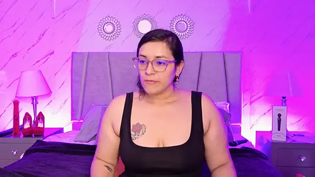 Michell Monet online show from 06-12-26, 12:04