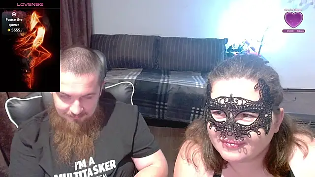 Snapshot of Lust69Duo chatting on 09-27-25, 06:46 Lust69Duo online show from 09-27-25, 06:46