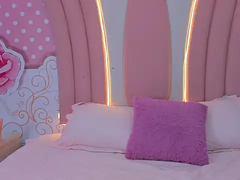 SofiaaBigBoobs online show from 11-22-25, 12:04