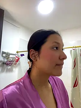 IsabellaJoness  online show from 10-21-25, 12:06