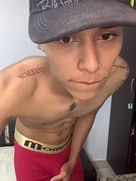 Frayhot777 online show from 03-18-26, 09:07