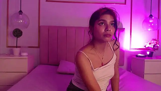 Raven Rox online show from 09-24-25, 08:12