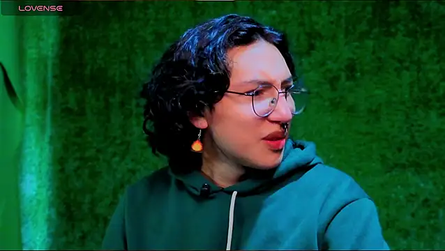 -BlueOpal- online show from 10-11-25, 06:17