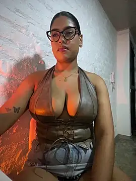 miiabrown18 online show from 04-18-26, 02:26
