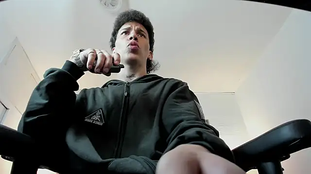 iammariano online show from 12-03-25, 04:09