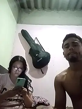 Snapshot of elmordelon14 chatting on 03-28-26, 02:33 elmordelon14 online show from 03-28-26, 02:33