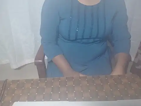 henakhan32 online show from 10-10-25, 04:55