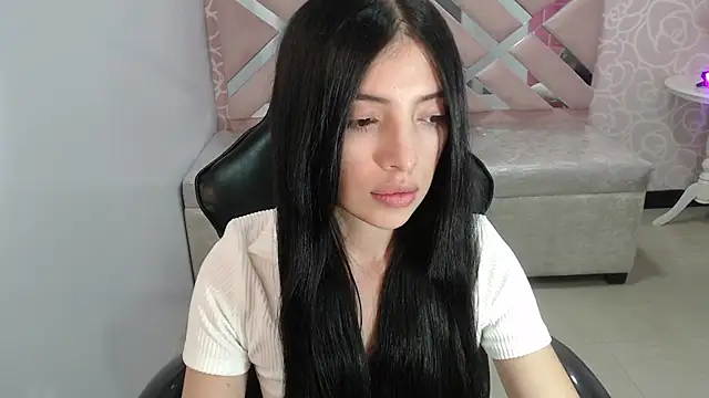 cynthia ch online show from 11-21-25, 02:54