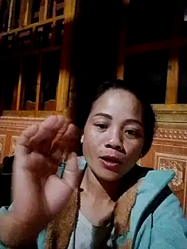 Snapshot of Bonnie-sexy chatting on 09-24-25, 08:23 Bonnie-sexy online show from 09-24-25, 08:23