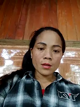 Snapshot of Bonnie-sexy chatting on 10-17-25, 05:32 Bonnie-sexy online show from 10-17-25, 05:32