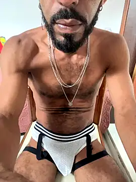 Snapshot of versatilssa21cm chatting on 09-28-25, 05:29 versatilssa21cm online show from 09-28-25, 05:29