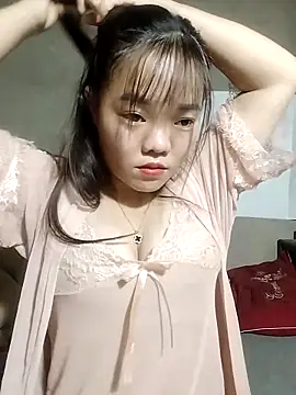 Snapshot of Meomeo-meo chatting on 10-06-25, 08:17 Meomeo-meo online show from 10-06-25, 08:17