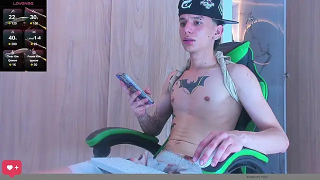 Skinny batman online show from 09-26-25, 03:16