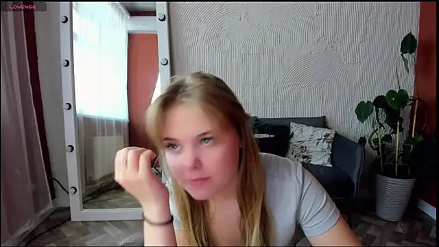 Melissa 199 online show from 10-06-25, 10:34