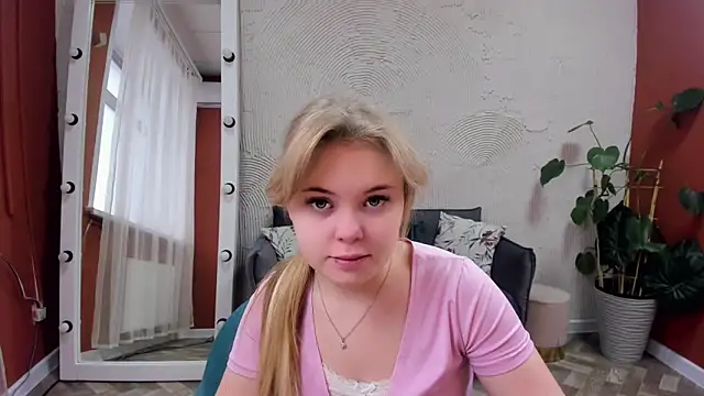 Melissa 199 online show from 11-24-25, 05:07