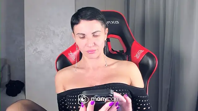 Angel iam online show from 04-18-26, 07:58