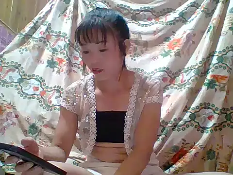 Snapshot of Jane_volv chatting on 10-01-25, 02:12 Jane volv online show from 10-01-25, 02:12