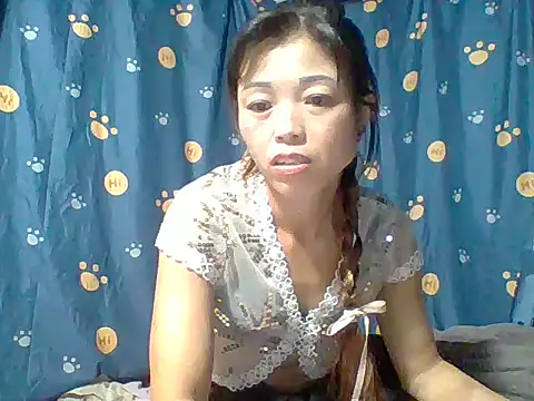 Snapshot of Jane_volv chatting on 10-16-25, 03:46 Jane volv online show from 10-16-25, 03:46