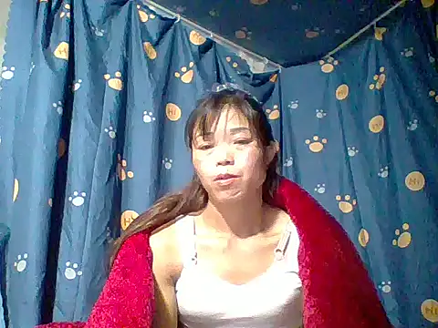 Snapshot of Jane_volv chatting on 10-24-25, 10:44 Jane volv online show from 10-24-25, 10:44