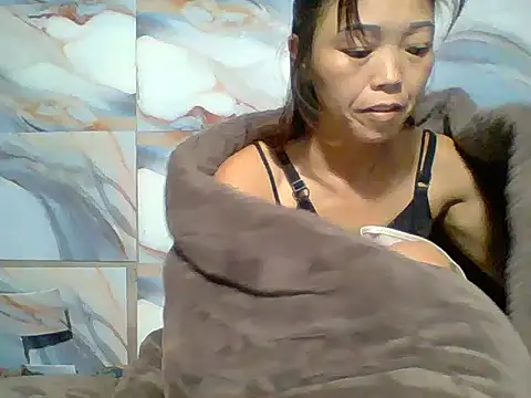 Snapshot of Jane_volv chatting on 11-13-25, 12:09 Jane volv online show from 11-13-25, 12:09