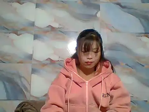 Snapshot of Jane_volv chatting on 11-27-25, 12:35 Jane volv online show from 11-27-25, 12:35