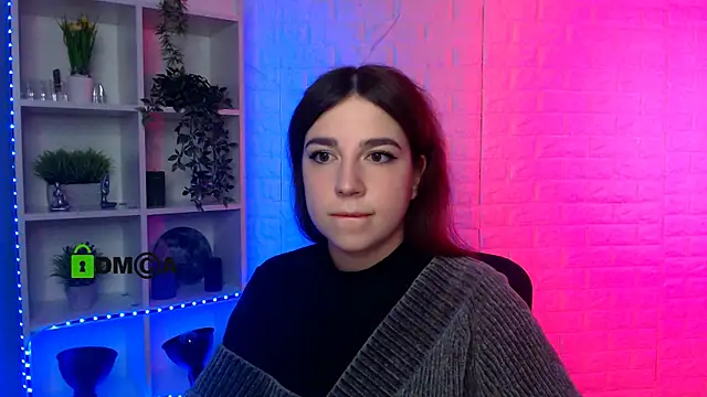 justcamila  online show from 10-06-25, 11:29