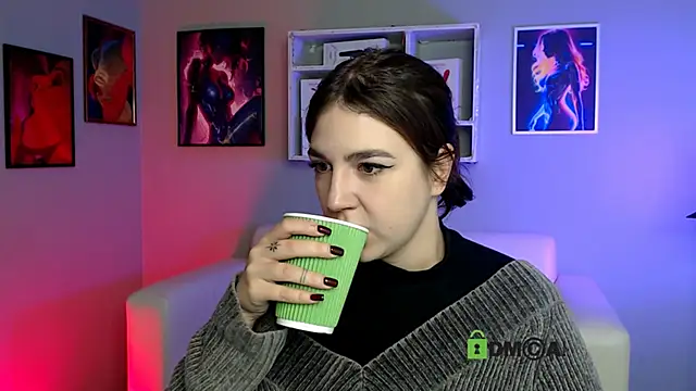 justcamila  online show from 10-08-25, 11:41