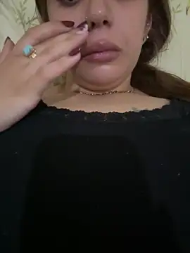 Snapshot of Laila-sexi chatting on 10-04-25, 11:03 Laila-sexi online show from 10-04-25, 11:03