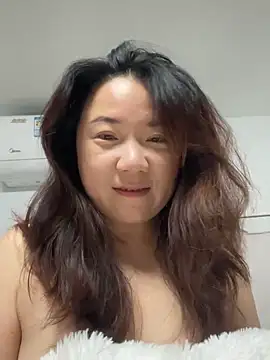 Momo-9988 online show from 11-04-25, 03:33