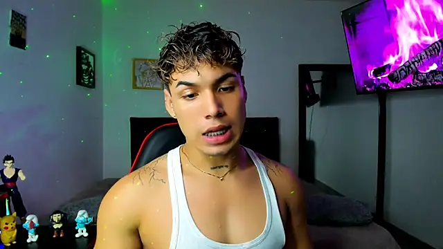 Adams Collins online show from 09-28-25, 06:35